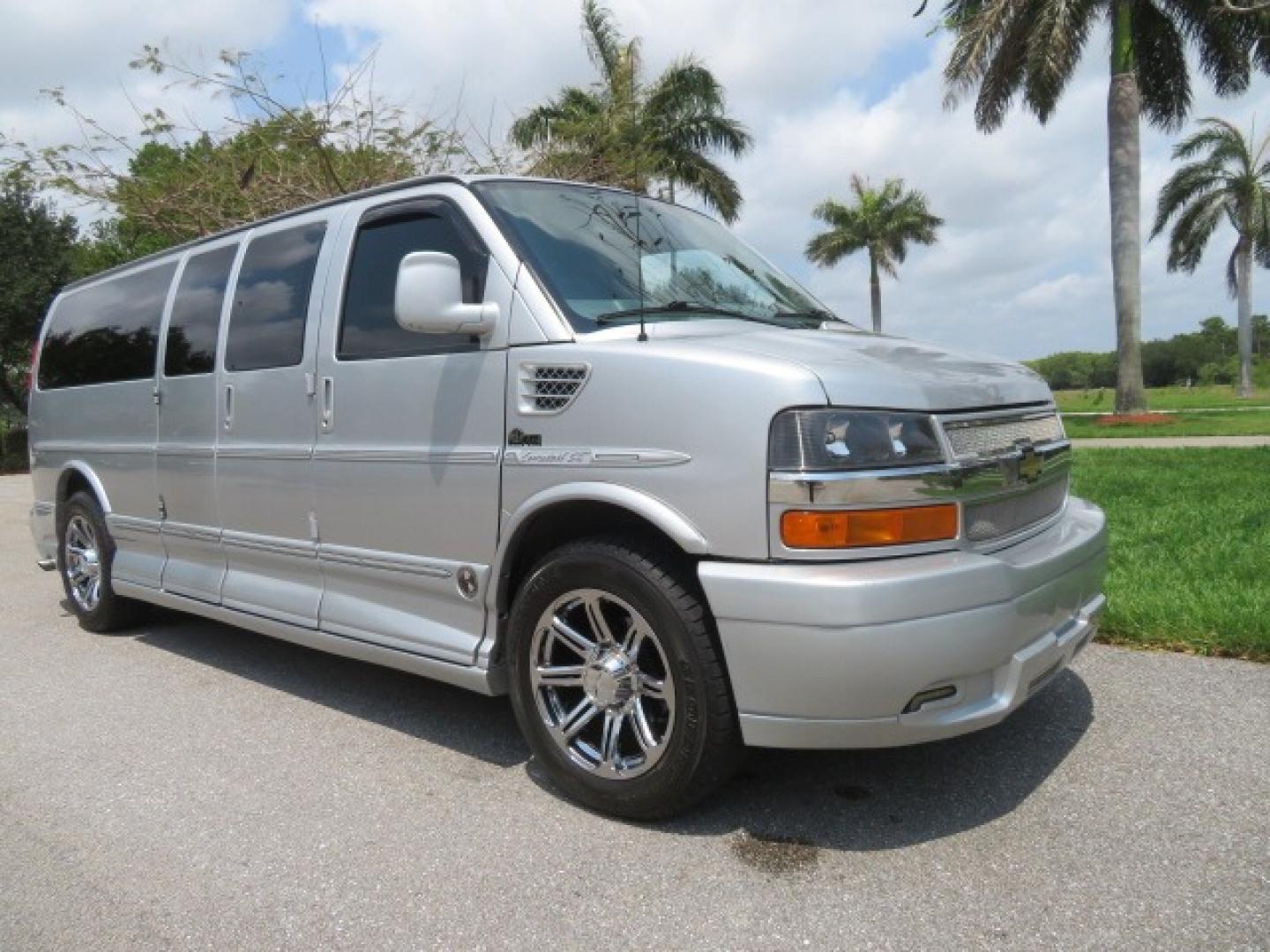 2014 Chevrolet Express (1GBWGLCG3E1) , located at 4301 Oak Circle #19, Boca Raton, FL, 33431, (954) 561-2499, 26.388861, -80.084038 - You are looking at a Rare 2014 Chevy Express 2500 Quigley 4x4 Four Wheel Drive Explorer Limited SE 9 Passenger Conversion Van with: 107K Original Miles, 6 Captain Chairs, Rear Power Folding Bench Seat Bed, Center Consoler Cooler, Front PPF (Paint Protection Film) Explorer Limited Conversion Througho - Photo#9